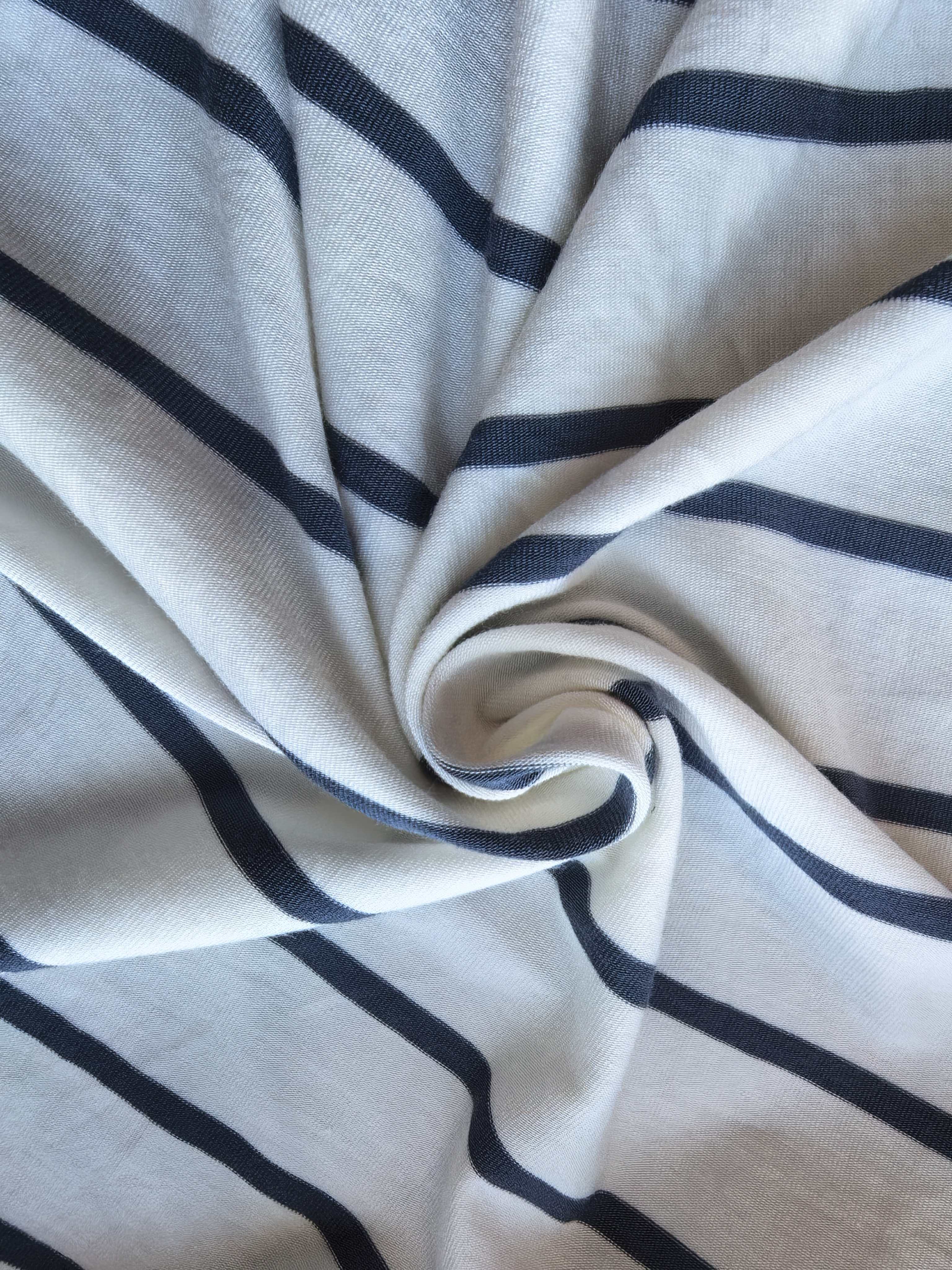 93%M 7%SPANDEX HS022